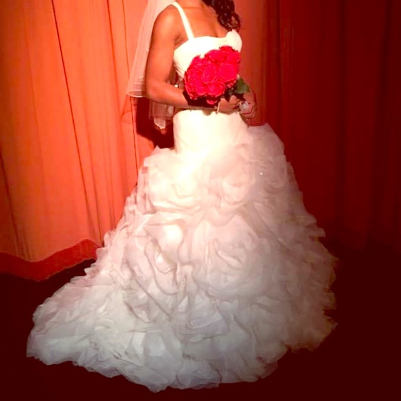 Vera Wang Wedding dress